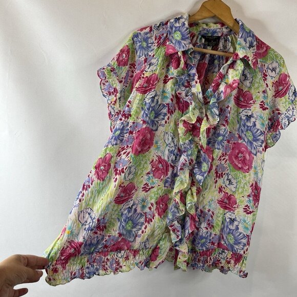 Sunny Taylor Womens Blouse Top Size 1X Multicolor Sheer Floral Button-Down - Picture 5 of 10